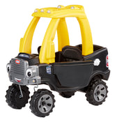 Little Tikes vista frontal del Cozy Truck negro mostrando diseño realista y seguridad