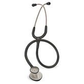 Littmann vista frontal de la pieza torácica mostrando versatilidad y comodidad