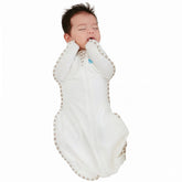 Love to Dream frontal del saco crema mostrando ajuste y comodidad