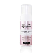 Loving Tan envase frontal mostrando la mousse y beneficio de aplicación sencilla