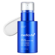 medicube frasco frontal mostrando diseño y concentración 7,500 PPM