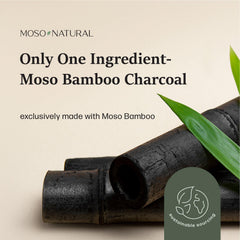 MOSO NATURAL colgada en armario con ojete, protege ropa de humedad y olores