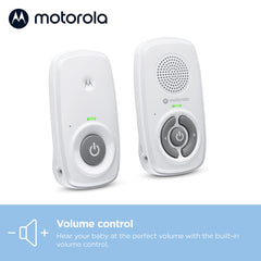 Motorola Nursery AM21 comparación de tamaño con pilas AAA para referencia de escala práctica