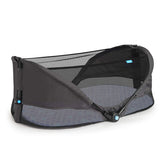 Munchkin Brica pod frontal mostrando estructura estable y beneficio seguridad