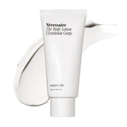 Nécessaire front bottle view showing clean design and easy identification benefit