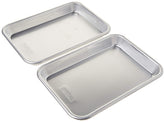 Nordic Ware vista frontal de bandeja compacta para porciones individuales