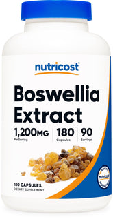 Nutricost frasco frontal mostrando 180 cápsulas y la marca clara