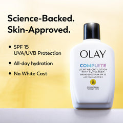 Olay crema extendida sobre mano demostrando fácil absorción