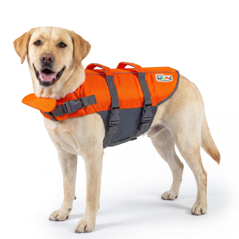 Outward Hound chaleco frontal y empaque mostrando ajuste seguro
