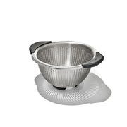 OXO colador frontal de acero inoxidable con acabado duradero y práctico
