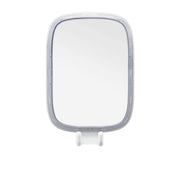 OXO espejo antivaho frontal mostrando el tamaño y la forma, práctico para afeitado