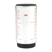 OXO vaso medidor frente mostrando capacidad y diseño práctico