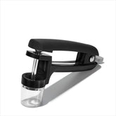 OXO sacabolas frontal con agarre antideslizante que facilita el uso