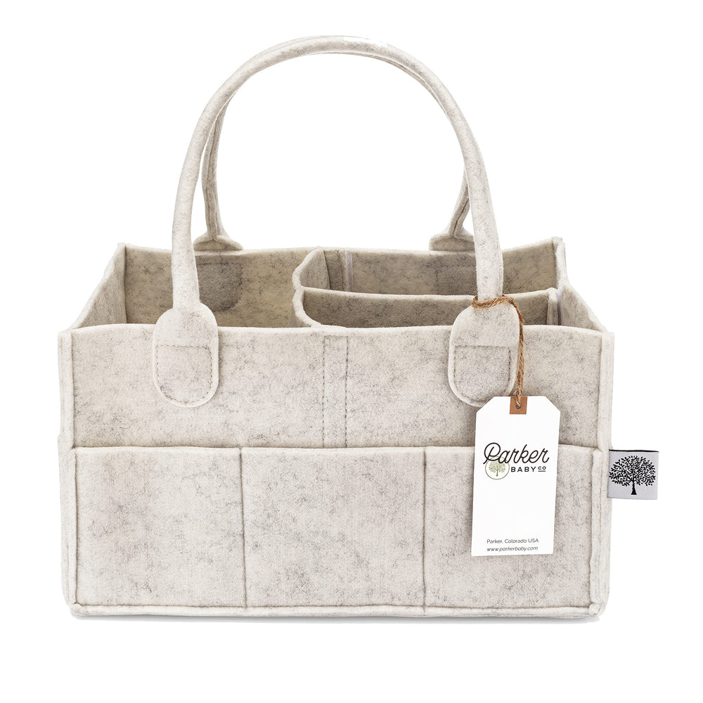Parker Baby Co. caddy frontal blanco mostrando organización clara