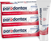 Parodontax frente del empaque mostrando pack de tres tubos y beneficios