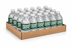 Poland Spring primer plano de la botella Macouba mostrando textura y facilidad agarre