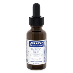Pure Encapsulations frasco B12 frente mostrando el envase y la concentración 5,000 mcg
