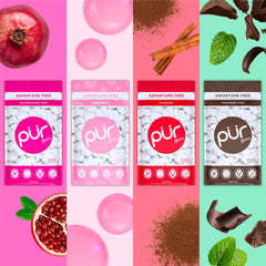 PUR Gum mano sosteniendo chicle bubblegum, sabor nostálgico inmediato