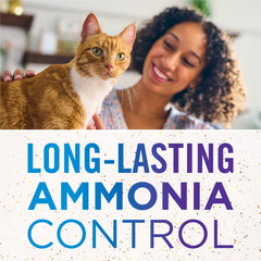 Purina Tidy Cats en uso dentro de bandeja, facilitando limpieza y control de humedad