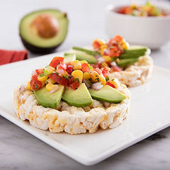 Quaker Apple Cinnamon servidas en un plato listas para merendar
