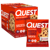 Quest galleta en empaque frontal mostrando caja y porciones, conveniencia instantánea