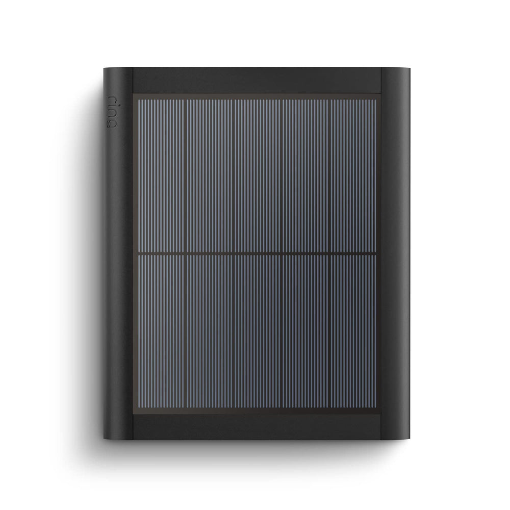 Ring panel solar frontal mostrando placa y base, mayor autonomía para cámara