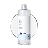 ROUND LAB 1025 Dokdo Toner front bottle showing size and label, highlights value