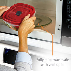 Rubbermaid contenedores dentro del refrigerador organizando sobras, ahorra espacio