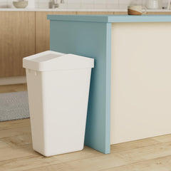 Rubbermaid close-up of domed lid demonstrating smooth swing action and hygienic use