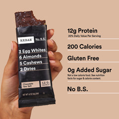 RXBAR paquete abierto con una barra lista para comer, práctico para llevar
