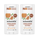 Schmidt's envase frontal Sandalwood & Citrus mostrando diseño y beneficio fresco
