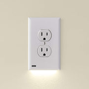 SnapPower placa frontal blanca mostrando LED integrado y estética limpia