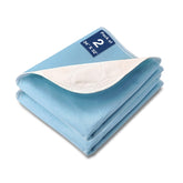 SOLOSHINE protector de cama frontal mostrando tamaño y acabado para mayor protección