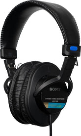 Sony MDR7506 frontal mostrando diseño cerrado y comodidad profesional