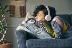 Sony WH-CH520 auriculares plegados, portabilidad y ahorro de espacio
