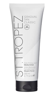 St.Tropez envase frontal mostrando diseño y beneficio de hidratación instantánea