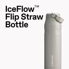 STANLEY detalle de la tapa Flip Straw 2.0 con sorbete, hidratación rápida