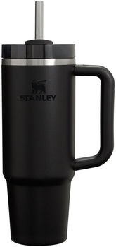 STANLEY Quencher 30 oz vista frontal con acabado negro y capacidad