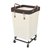 StorageWorks vista frontal del cesto beige mostrando gran capacidad y accesibilidad