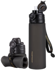 TakeToday vista frontal de la botella plegable negra, diseño compacto y práctico