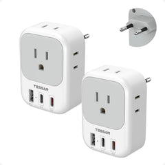 TESSAN adaptador frontal mostrando las salidas y puertos, práctico para viajar