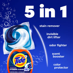 Tide pods en manos listos para usar, conveniencia y dosificación segura