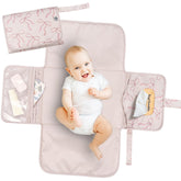 Tiny Twinkle vista frontal del cambiador plegado, práctico para llevar