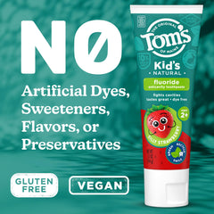 Tom's of Maine niño cepillando con ayuda fomenta el hábito saludable