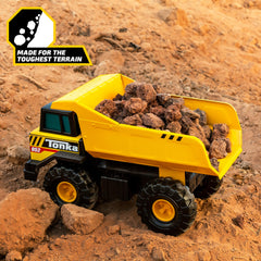 Tonka comparativa de escala para ver tamaño manejable en manos infantiles