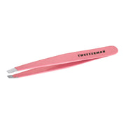 Tweezerman pinzas Slant frontal mostrando diseño Tea Rose y precisión