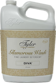 TYLER CANDLE COMPANY envase frontal de Glam Wash Diva mostrando etiqueta y volumen, limpieza confiable