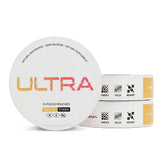Ultra Pouches lata frontal tropical mostrando diseño y conveniencia