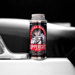 UPPERCUT DELUXE textura del polvo en primer plano para volumen visible