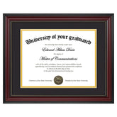 upsimples vista frontal del marco mostrando diploma elegantemente enmarcado y profesional
